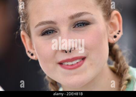 Victoria Bluck nimmt an der Fotoschau für 'Young Ahmed (Le Jeune Ahmed)' Teil, die am 21. Mai 2019 im Rahmen des 72. Internationalen Filmfestivals in Cannes stattfindet. Foto von Lionel Hahn/ABACAPRESS.COM Stockfoto