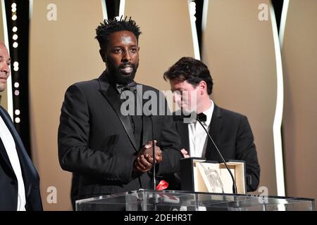 Regisseur Ladj Ly erhält den Preis der Jury für ihren Film Les Miserables bei der Abschlussfeier während der 72. Filmfestspiele von Cannes am 25. Mai 2019 in Cannes, Frankreich.Foto von David Niviere/ABACAPRESS.COM Stockfoto