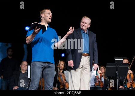 Präsident Donald Trump besucht überraschend die McLean Bible Church in Wien, Virginia, wo Pfarrer David Platt am Sonntag, den 2. Juni 2019 für ihn betete. Foto von Sarah Silbiger/Pool/ABACAPRESS.COM Stockfoto