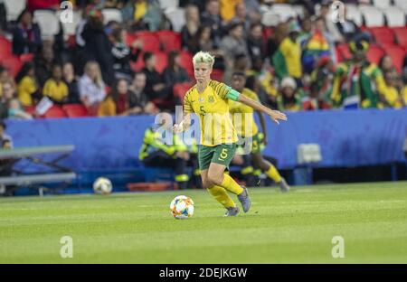 Janine VAN WYK in Aktion während des Spiels der FIFA Frauen-Weltmeisterschaft Frankreich 2019 Gruppe B Spiel zwischen Südafrika und China, im Parc des Princes Stadion am 13. Juni 2019 in Paris, Frankreich. Foto von Loic Baratoux/ABACAPRESS.COM Stockfoto