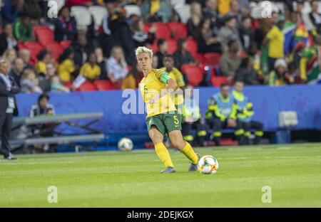 Janine VAN WYK in Aktion während des Spiels der FIFA Frauen-Weltmeisterschaft Frankreich 2019 Gruppe B Spiel zwischen Südafrika und China, im Parc des Princes Stadion am 13. Juni 2019 in Paris, Frankreich. Foto von Loic Baratoux/ABACAPRESS.COM Stockfoto