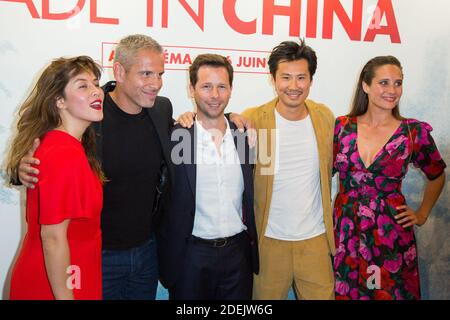 Mylene Jampanoi, Medi Sadoun, Harold Parisot, Frederic Chau, Julie de Bona nehmen an der Pariser Filmpremiere "Made in China" am 17. Juni 2019 in Paris Teil. Foto von Nasser Berzane/ABACAPRESS.COM Stockfoto