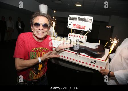 Exclusif - Philippe manöver fete son anniversaire lors du concert Rockin' 1000 au Stade de France a St-Denis, France, le 29 juin 2019. Foto von Jerome Domine/ABACAPRESS.COM Stockfoto
