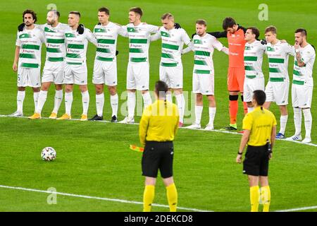 Danzig, Polen. November 2020. Team von Lechia Danzig in Aktion gesehen während der polnischen Ekstraklasa Spiel zwischen Lechia Danzig und Lech Poznan.(Final Score; Lechia Danzig 0:1 Lech Poznan) Credit: SOPA Images Limited/Alamy Live News Stockfoto