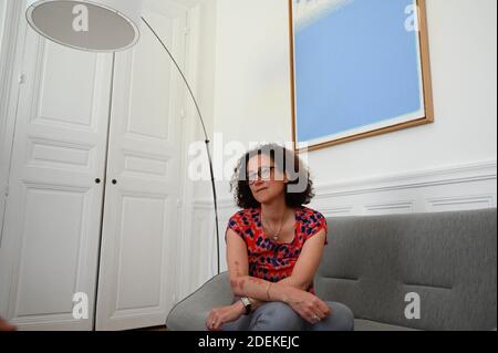 Interview mit der französischen Umweltministerin Emmanuelle Wargon am 26. Juni 2019 im Büro des Ministeriums für Ökologische Transformation in Paris. Foto von Elodie Gregoire/ABACAPRESS.COM Stockfoto