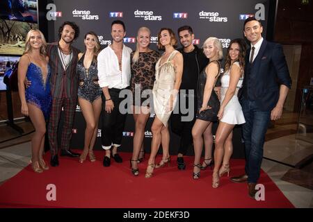 Die Tänzer Ines Vandamme, Anthony Colette, Denitsa Ikonomova, Christian Millette, Katrina Patchett, Fauve Hautot, Christophe Licata, Emmanuelle Berne, Candice Pascal und Maxime Dereymez nehmen am 04. September 2019 an der Danse avec les Stars 2019 Photocall in der TF1-Zentrale in Boulogne-Billancourt, Frankreich Teil. Foto von David Niviere/ABACAPRESS.COM Stockfoto