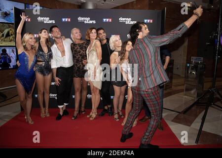 Die Tänzer Ines Vandamme, Anthony Colette, Denitsa Ikonomova, Christian Millette, Katrina Patchett, Fauve Hautot, Christophe Licata, Emmanuelle Berne, Candice Pascal und Maxime Dereymez nehmen am 04. September 2019 an der Danse avec les Stars 2019 Photocall in der TF1-Zentrale in Boulogne-Billancourt, Frankreich Teil. Foto von David Niviere/ABACAPRESS.COM Stockfoto