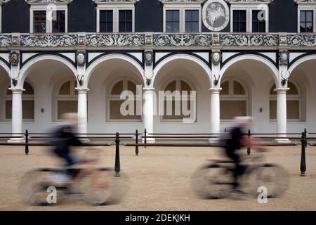 Blick auf den Stallhof im Sächsischen Königspalast Dresden - Deutschland. Stockfoto