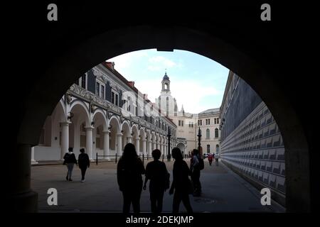 Blick auf den Stallhof im Sächsischen Königspalast Dresden - Deutschland. Stockfoto