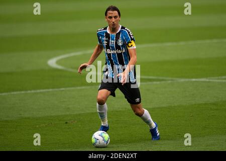 30. November 2020; Arena de Gremio, Porto Alegre, Brasilien; Brasilianische Serie A, Gremio gegen Goias; Pedro Geromel von Gremio Stockfoto