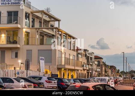 Traditionelle Wohnhäuser am Abend in der alten Stadt Jaffa in der Nähe des alten Jaffa Hafen. Tel Aviv, Isael Stockfoto