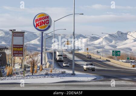 USA, Nevada, Esmeralda Lyon County, Fernley, Overpass am Highway 50 Stockfoto