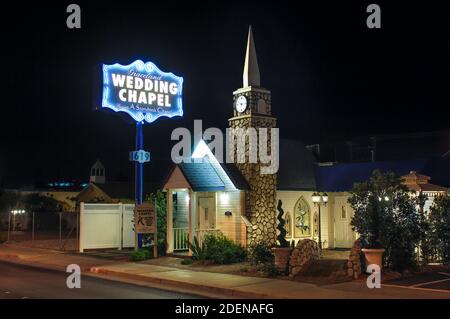 USA, Nevada, ?Clark County, Las Vegas, The Strip, Las Vegas Boulevard, Graceland Wedding Chapel, Stockfoto