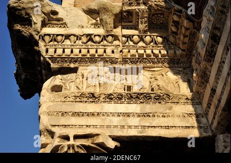 Italien, Rom, Nerva Forum, Minerva Tempel, Fries aus nächster Nähe Stockfoto