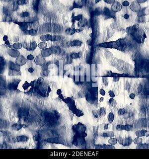 Alkohol Tinte Indigo nahtlose Hintergrund. Tintenfarben sind erstaunlich hell, leuchtend, durchscheinend. Flüssige Kunsttextur. Natürliches Muster, Luxus. Bunt A Stockfoto