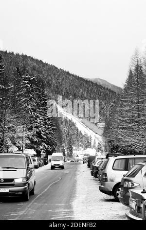 ZAKOPANE, POLEN - 31. DEZEMBER 2010: Die große Krokiew 9in polnischer krokiew bedeutet Rasser) Stockfoto