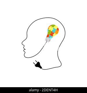 Silhouette der Frau Kopf mit Glühbirne mit Puzzles im Inneren, Brainstorming und kreative Idee. Strategisches Denken und Planungskonzept, Ideensymbol Stock Vektor