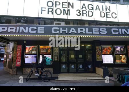 London, Großbritannien. Dienstag, 1. Dezember 2020. Das Prince Charles Kino in London am Tag vor der Aufhebung der zweiten Sperre. Foto: Roger Garfield/Alamy Live News Stockfoto