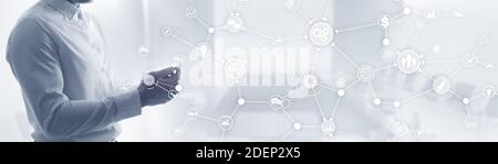 Kommunikationsnetzwerk. Horizontaler Panorama-Geschäftshintergrund. Organisationsstruktur auf virtuellem Banner Stockfoto