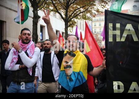 Demonstration in Lyon, Frankreich, am 12. Oktober 2019, um La Rojava vor der türkischen militärischen Aggression zu verteidigen. Foto von Mathis Boussuge / ABACAPRESS.COM Stockfoto