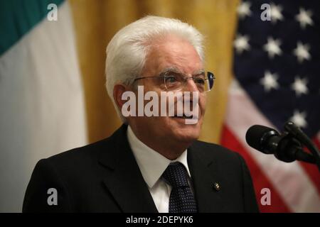 Der italienische Präsident Sergio Mattarella spricht auf einer gemeinsamen Pressekonferenz mit US-Präsident Donald Trump nach ihrem Treffen im Weißen Haus in Washington am 16. Oktober 2019. Foto von Yuri Gripas/ABACAPRESS.COM Stockfoto