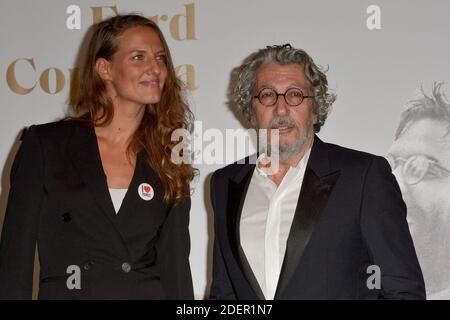 Alain Chabat und seine Frau Tiara Comte Chabat nehmen an der Lumiere-Preisverleihung während des 11. Lyon Lumiere Festivals im Salle 3000 in Lyon, Frankreich, am 18. Oktober 2019 Teil. Foto von Julien Reynaud/APS-Medias/ABACAPRESS.COM Stockfoto