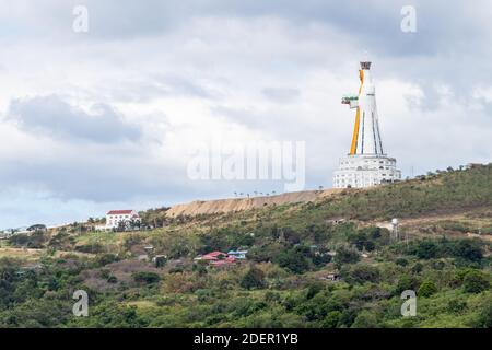 Die riesige Mary Statue im Montemaria Pilgerzentrum in Batangas, Philippinen Stockfoto