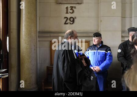 Patrick Balkanys Anwalt Eric Dupond-Moretti am 22. Oktober 2019 im Gerichtsgebäude in Paris, Frankreich. Foto von Patrice Pierrot/Avenir Pictures/ABACAPRESS.COM Stockfoto