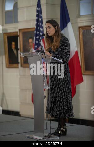 Anne-Sophie Sebban-Bécache, Direktorin des AJC, Global Jewish Advocacy, hält ihre Rede während der Gedenkfeier zum Gedenken an die Opfer des antisemitischen Angriffs in Pittsburgh am 27. Oktober 2018, die am 25. Oktober 2019 in der US-Botschaft in Paris, Frankreich, stattfand. Foto von Ania Freindorf/ABACAPRESS.COM Stockfoto