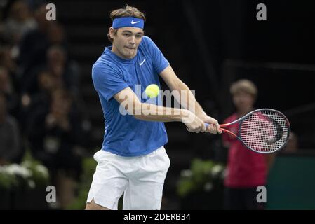 Taylor FRITZ (USA) im Einsatz während der Rolex Paris Masters, Tag 3, im Hotel Accord Arena, am 30. Oktober, Paris, Frankreich, Foto von Loic Baratoux/ABACAPRESS.COM Stockfoto