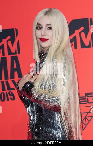 AVA Max nimmt am 03. November 2019 an der MTV EMAS 2019 im FIBES Konferenz- und Ausstellungszentrum in Sevilla, Spanien, Teil. Foto von David Niviere/ABACAPRESS.COM Stockfoto