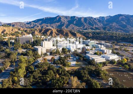 Luftaufnahme des NASA JPL, Jet Propulsion Laboratory in den Ausläufern über Pasadena California (in La Canada Flintridge) Stockfoto