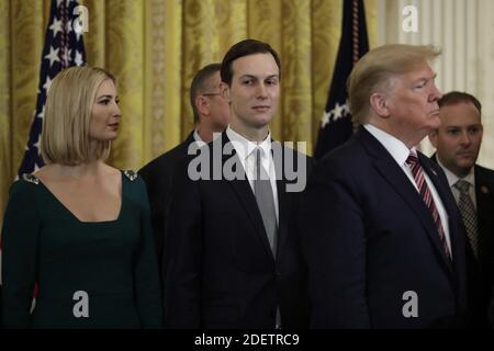 Ivanka Trump würde mit Joe Bidens Sieg um ihre Sicherheit in Washington fürchten - Datei - US-Präsident Donald Trump mit seiner Tochter Ivanka Trump und ihr Mann Jared Kushner nehmen am 11. Dezember 2019 an einem Chanukka-Empfang im Weißen Haus in Washington Teil. - Jared Kushner, der Schwiegersohn von Präsident Donald Trump und sein hochrangiger Berater, hat sich an den Präsidenten gewandt, um die Wahl zu überlassen. Foto von Yuri Gripas/ABACAPRESS.COM Stockfoto