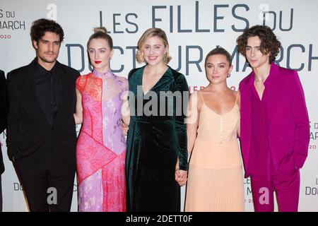 Louis Garrel, Saoirse Ronan, Greta Gerwig, Florence Pugh und Timothee Chalamet besuchen die 'Little Women' 'Les Filles du Docteur March' Premiere im Cinema Gaumont Marignan in Paris, Frankreich am 12. Dezember 2019. Foto von Nasser Berzane/ABACAPRESS.COM Stockfoto