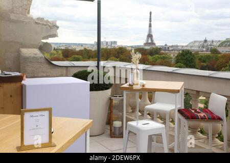 Wiedereröffnung des Hotel de Crillon Rooftop 'Bonsoir Paris' nach monatelanger Schließung wegen Covid-19 Pandemie in Paris, am 24. August 2020 Frankreich. Foto von Jerome Domine/ABACAPRESS.COM Stockfoto