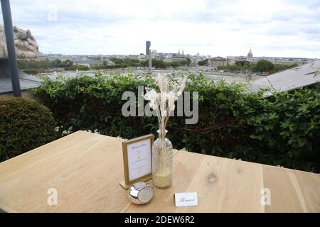 Wiedereröffnung des Hotel de Crillon Rooftop 'Bonsoir Paris' nach monatelanger Schließung wegen Covid-19 Pandemie in Paris, am 24. August 2020 Frankreich. Foto von Jerome Domine/ABACAPRESS.COM Stockfoto