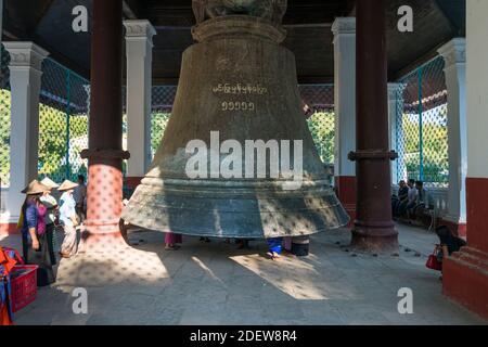 Mingun Bell, Mingun, Mandalay, Myanmar Stockfoto