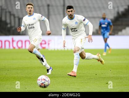 Marseille, Frankreich. Dezember 2020. Alvaro Gonzalez, Valentin Rongier (links) von Marseille während der UEFA Champions League, Gruppe C Fußballspiel zwischen Olympique de Marseille (OM) und Olympiacos FC (Olympiakos) am 1. Dezember 2020 im Stade Velodrome in Marseille, Frankreich - Foto Jean Catuffe / DPPI / LM Kredit: Paola Benini/Alamy Live News Stockfoto