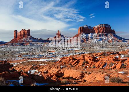 Geographie / Reisen, USA, Utah, Monument Valley im Winter, mesa und Monolite, Nordamerika, Additional-Rights-Clearance-Info-not-available Stockfoto