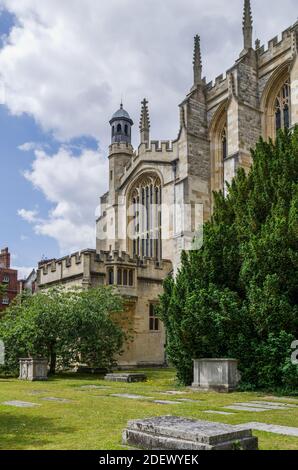 Außenansicht der Eton College Chapel, Eton, Berkshire, UK; früheste Teile stammen aus dem 15. Jahrhundert. Stockfoto