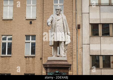 Denkmal Hermann Schulze Delitzsch, Schulze-Delitzsch-Platz, Mitte, Berlin, Deutschland Stockfoto