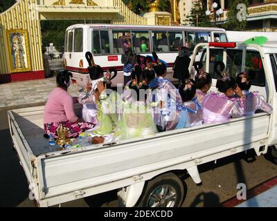 Die Einweihung in Mönche, Myanmar Stockfoto