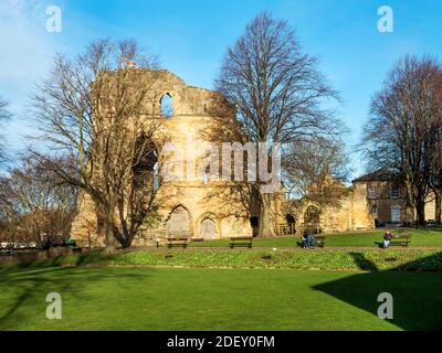 Der Kings Tower in Knaresborough Castle an einem sonnigen Winter Tag Knaresborough North Yorkshire England Stockfoto