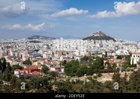 Blick auf Mount Lycabettus von Akropolis, Athen, Griechenland Stockfoto