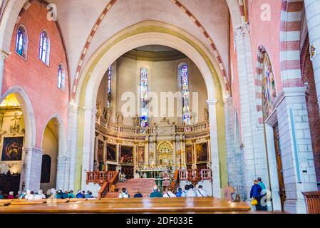 Kirchenschiff der Kathedrale von Vicenza, Cattedrale di Santa Maria Annunziata, Duomo di Vicenza, ist eine römisch-katholische Kathedrale in Vicenza, Venetien, Norditalien. ICH Stockfoto