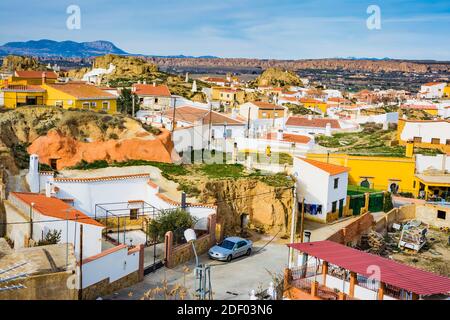 Barrio de las Cuevas - Cave Houses Bezirk. Guadix, Granada, Andalucía, Spanien, Europa Stockfoto