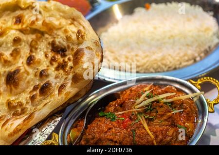 Nepalesische Küche, Lavasch, Reis, Fleisch. Hochwertige Fotos Stockfoto