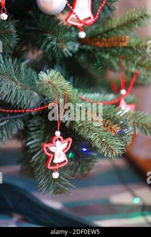 Die Weihnachtsbaumschmuck in Form eines Engels Stockfoto