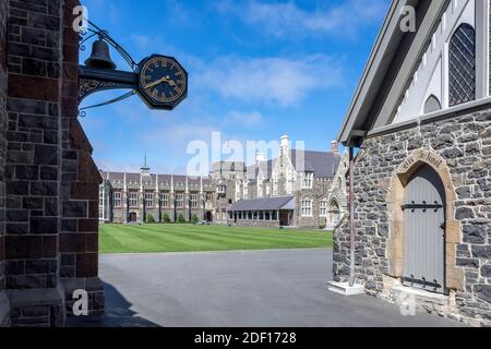 Historische Gebäude rund um Quadrangle, Christ's College, Rolleston Ave, Christchurch, Canterbury Region, South Island, Neuseeland Stockfoto