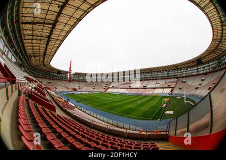 Lima, Peru. Dezember 2020. Nationalstadion von Peru vor dem Spiel zwischen Sport Huancayo (Peru) gegen Coquimbo Unido (Chile) im Nationalstadion von Peru, in Lima, Peru. Back-Spiel gültig für die Runde der 16 des South American Cup. Kredit: Ricardo Moreira/FotoArena/Alamy Live Nachrichten Stockfoto